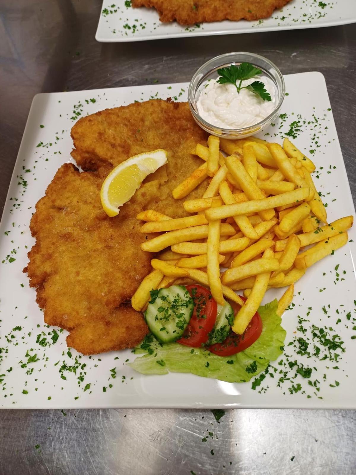 Hotel Restaurant Liesele Sonne 장크트 리온하드 임 피츠탈 외부 사진